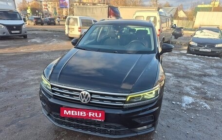 Volkswagen Tiguan II, 2019 год, 1 850 000 рублей, 10 фотография
