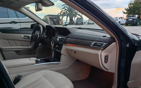 Mercedes-Benz E-Класс, 2014 год, 2 390 000 рублей, 9 фотография