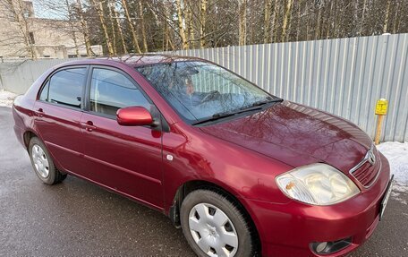 Toyota Corolla, 2004 год, 600 000 рублей, 8 фотография