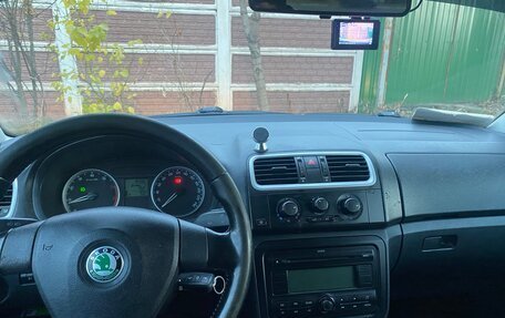 Skoda Fabia II, 2008 год, 340 000 рублей, 2 фотография