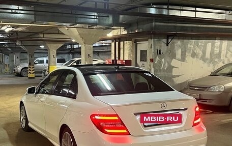 Mercedes-Benz C-Класс, 2013 год, 2 100 000 рублей, 3 фотография