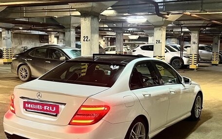 Mercedes-Benz C-Класс, 2013 год, 2 100 000 рублей, 4 фотография