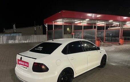 Volkswagen Polo VI (EU Market), 2016 год, 900 000 рублей, 4 фотография