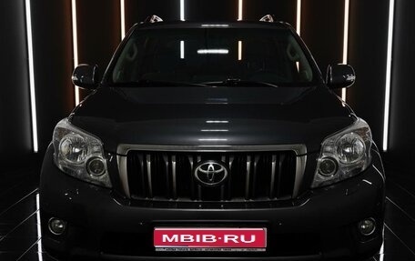 Toyota Land Cruiser Prado 150 рестайлинг 2, 2013 год, 2 850 000 рублей, 1 фотография