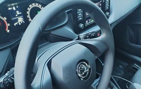 Skoda Rapid II, 2020 год, 2 190 000 рублей, 14 фотография