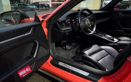 Porsche 911, 2021 год, 18 500 000 рублей, 7 фотография