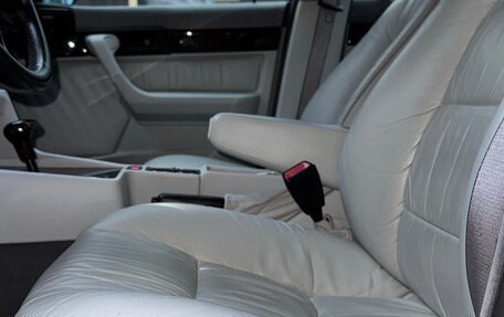 BMW 5 серия, 1993 год, 7 000 000 рублей, 19 фотография