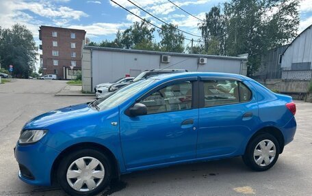 Renault Logan II, 2015 год, 470 000 рублей, 4 фотография