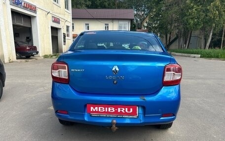 Renault Logan II, 2015 год, 470 000 рублей, 2 фотография
