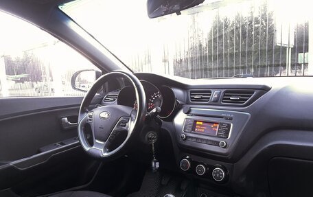 KIA Rio III рестайлинг, 2016 год, 1 049 000 рублей, 9 фотография