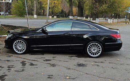 Mercedes-Benz E-Класс, 2013 год, 1 650 000 рублей, 3 фотография