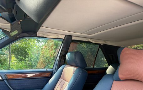 Mercedes-Benz W124, 1992 год, 650 000 рублей, 5 фотография