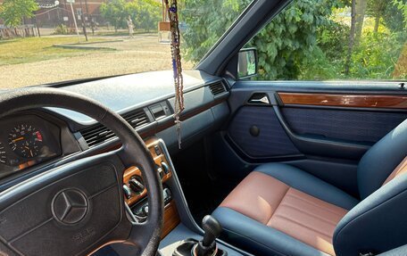 Mercedes-Benz W124, 1992 год, 650 000 рублей, 4 фотография