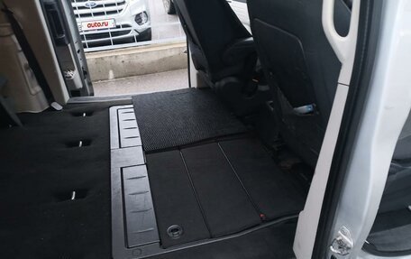 Dodge Caravan V, 2009 год, 950 000 рублей, 29 фотография