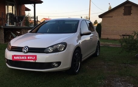 Volkswagen Golf VI, 2012 год, 815 000 рублей, 3 фотография