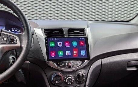 Hyundai Solaris II рестайлинг, 2013 год, 777 000 рублей, 7 фотография