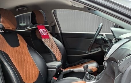 Hyundai Solaris II рестайлинг, 2013 год, 777 000 рублей, 24 фотография