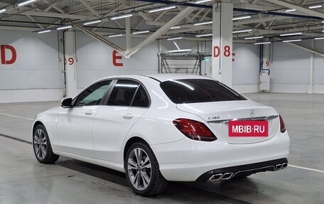 Mercedes-Benz C-Класс, 2018 год, 2 951 000 рублей, 7 фотография