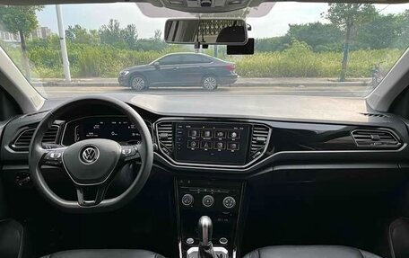 Volkswagen T-Roc I, 2021 год, 1 293 000 рублей, 10 фотография