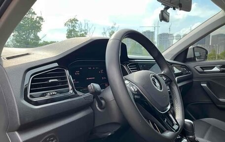 Volkswagen T-Roc I, 2021 год, 1 293 000 рублей, 20 фотография