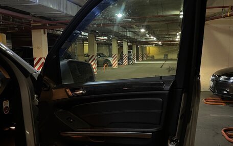 Mercedes-Benz GL-Класс, 2010 год, 2 200 000 рублей, 16 фотография