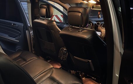 Mercedes-Benz GL-Класс, 2010 год, 2 200 000 рублей, 15 фотография