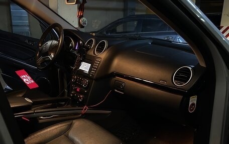 Mercedes-Benz GL-Класс, 2010 год, 2 200 000 рублей, 17 фотография