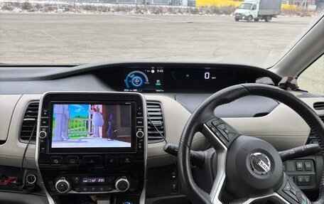 Nissan Serena IV, 2018 год, 2 150 000 рублей, 9 фотография