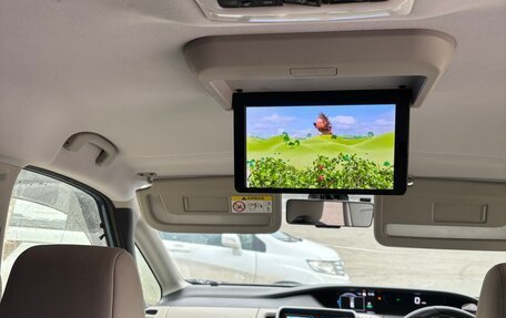 Nissan Serena IV, 2018 год, 2 150 000 рублей, 8 фотография