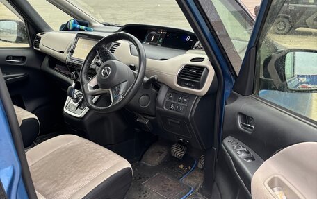 Nissan Serena IV, 2018 год, 2 150 000 рублей, 7 фотография