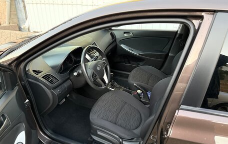 Hyundai Solaris II рестайлинг, 2016 год, 1 150 000 рублей, 14 фотография