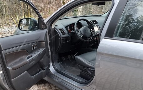 Mitsubishi ASX I рестайлинг, 2021 год, 2 200 000 рублей, 13 фотография