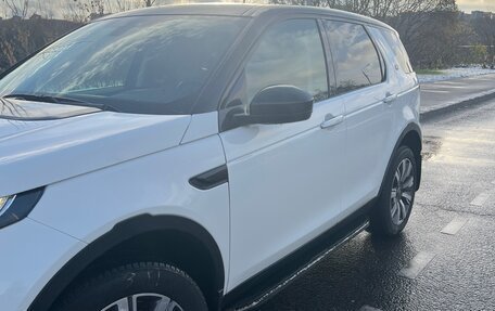 Land Rover Discovery Sport I рестайлинг, 2018 год, 3 050 000 рублей, 4 фотография