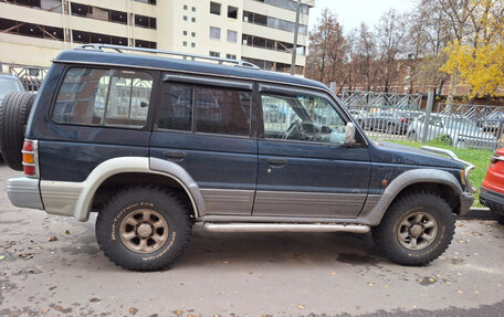 Mitsubishi Pajero III рестайлинг, 1996 год, 700 000 рублей, 4 фотография