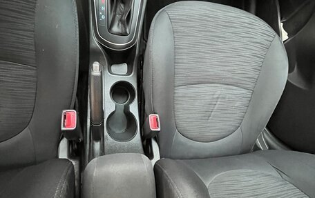 Hyundai Solaris II рестайлинг, 2016 год, 1 050 000 рублей, 15 фотография