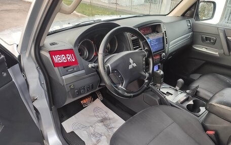 Mitsubishi Pajero IV, 2015 год, 2 150 000 рублей, 5 фотография