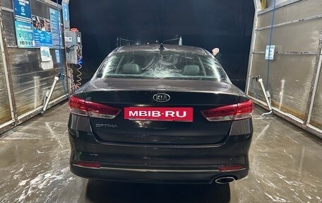 KIA Optima IV, 2017 год, 1 800 000 рублей, 5 фотография