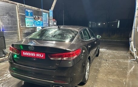 KIA Optima IV, 2017 год, 1 800 000 рублей, 6 фотография