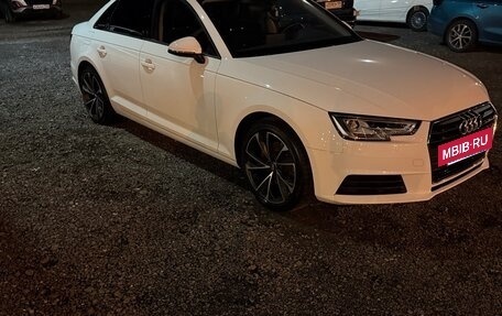 Audi A4, 2019 год, 2 500 000 рублей, 8 фотография