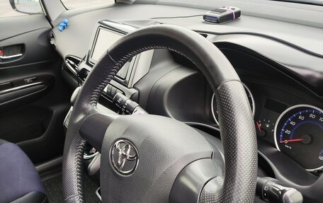 Toyota Wish II, 2012 год, 1 450 000 рублей, 7 фотография