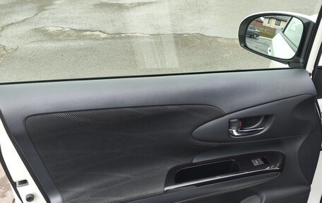 Toyota Wish II, 2012 год, 1 450 000 рублей, 15 фотография