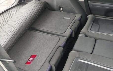 Toyota Wish II, 2012 год, 1 450 000 рублей, 19 фотография