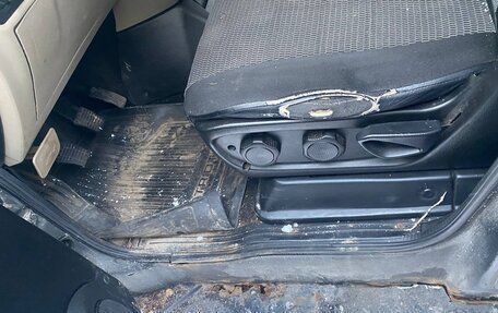 ЛуАЗ Patriot, 2012 год, 300 000 рублей, 21 фотография