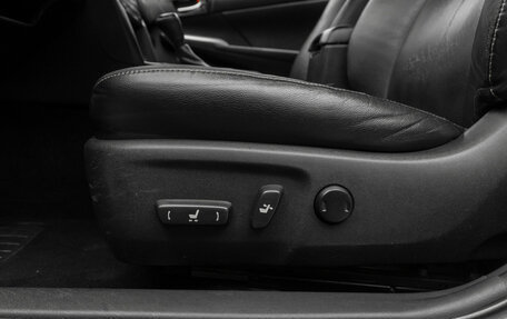 Toyota Camry, 2016 год, 1 747 000 рублей, 13 фотография