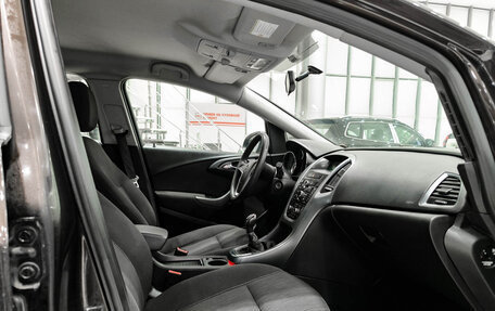 Opel Astra J, 2013 год, 599 000 рублей, 13 фотография