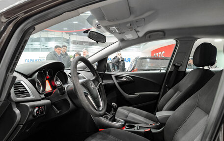 Opel Astra J, 2013 год, 599 000 рублей, 20 фотография