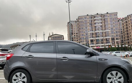 KIA Rio III рестайлинг, 2014 год, 750 000 рублей, 2 фотография