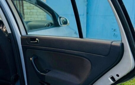 Volkswagen Golf Plus II, 2013 год, 850 000 рублей, 13 фотография