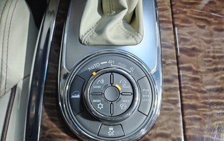 Nissan Patrol, 2010 год, 1 850 000 рублей, 16 фотография