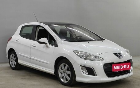 Peugeot 308 II, 2011 год, 563 000 рублей, 3 фотография